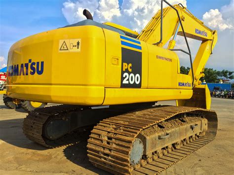 200 komatsu excavator sale|komatsu pc200 price.